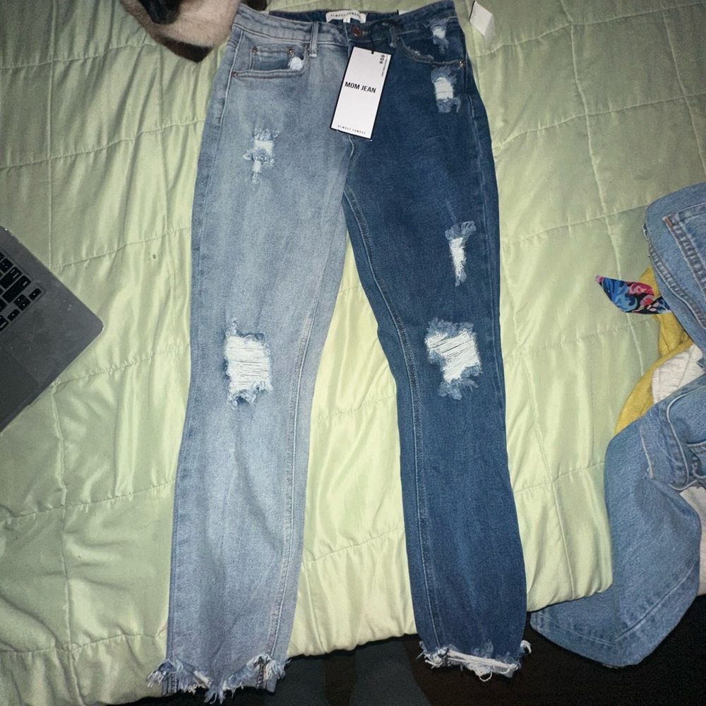 Almost Famous Two-Toned Distressed Denim Jeans